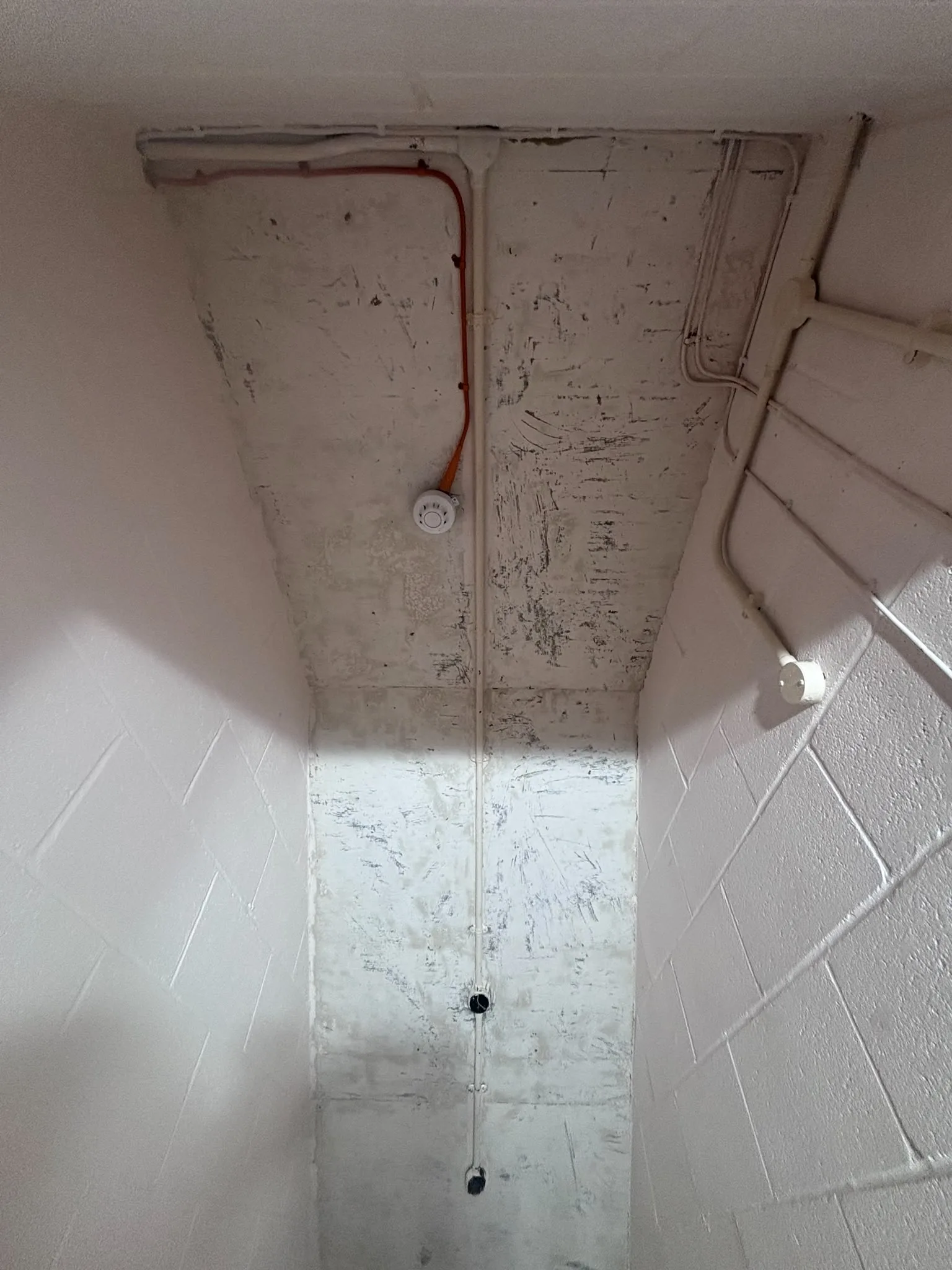 Licensed asbestos gasket removal in a Acton commercial property